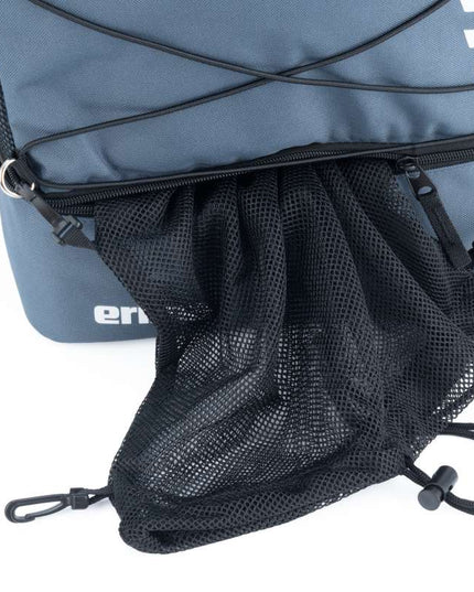 SIX WINGS RUCKSACK MIT BODENFACH